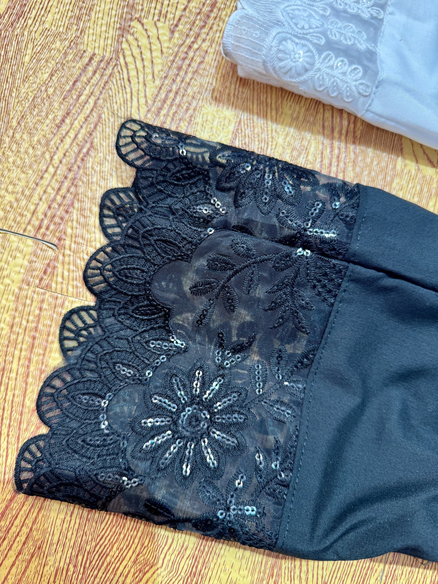 COTTON LACE TROUSER