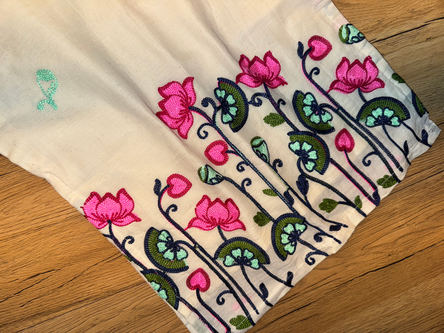 FLORAL COTTON EMBROIDERED SHORT TOP