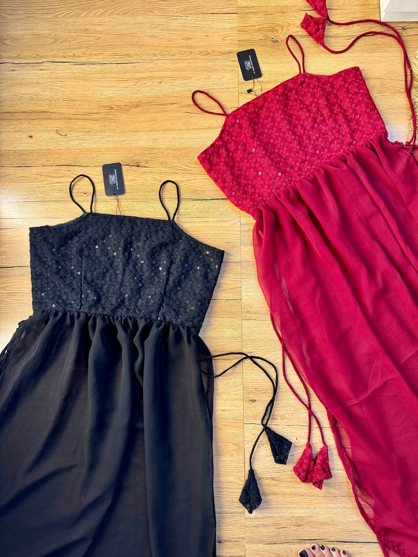 Rani Chikankari nyra cut