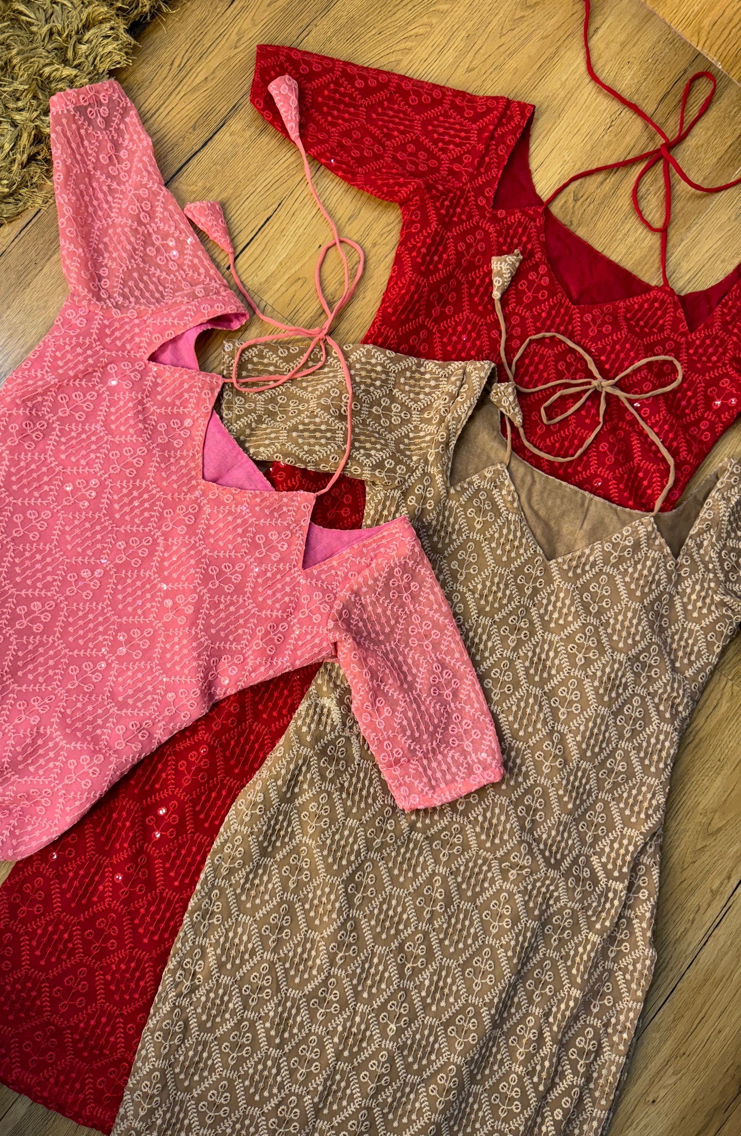 CHIKANKARI TIE UP KURTI