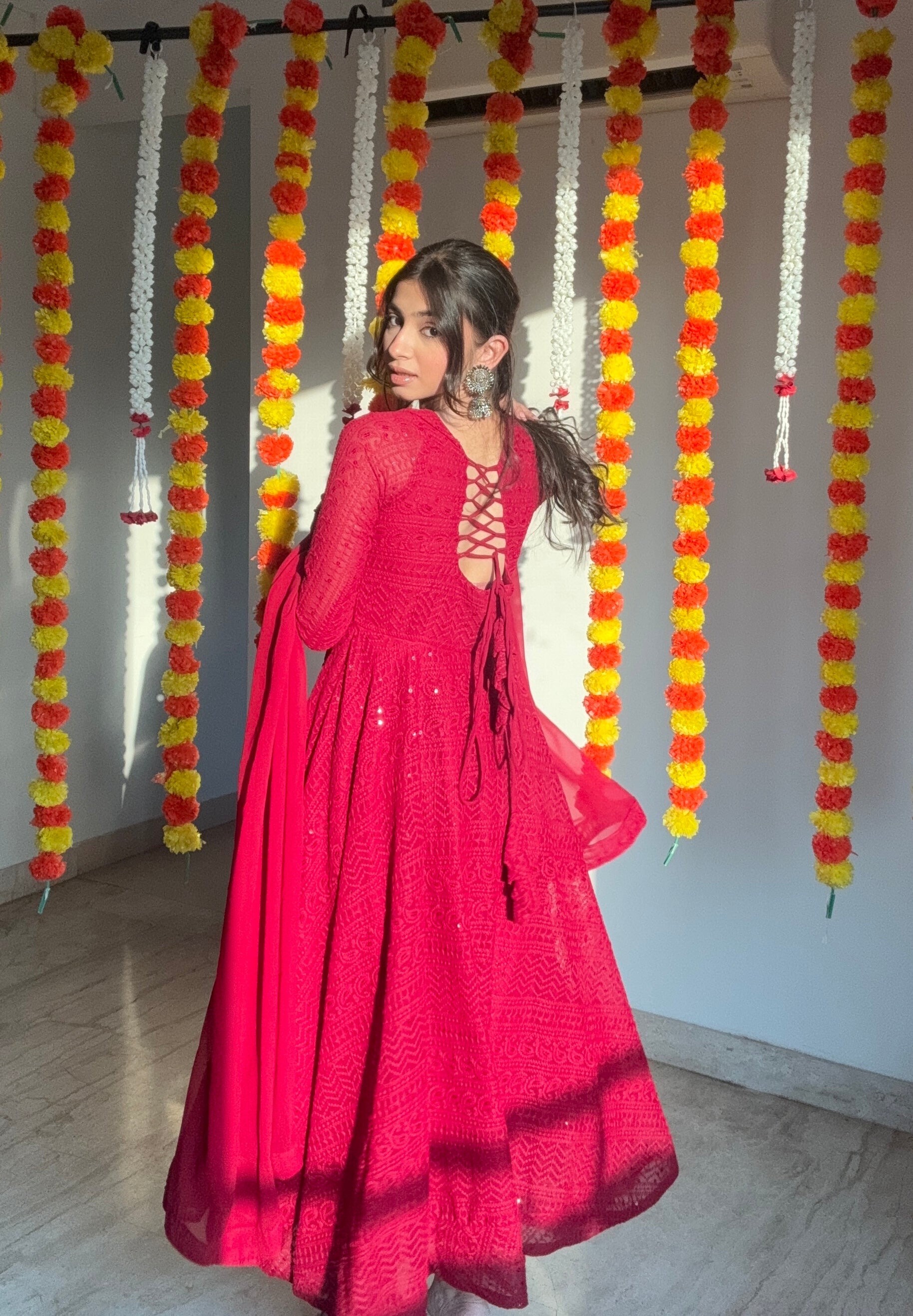 CHIKANKARI ANARKALI BACKLESS GOWN SET CHIKANKARI ANARKALI BACKLESS GOWN SET