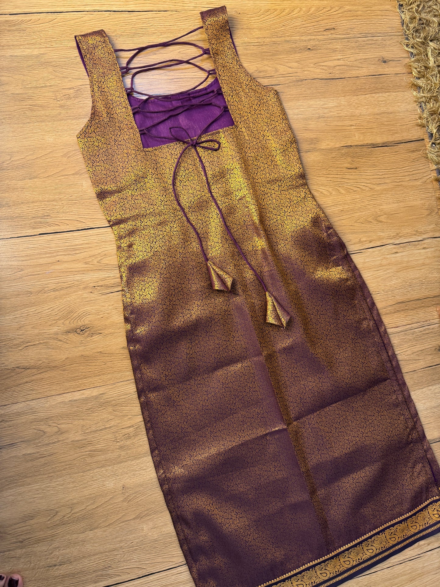 BROCADE STRAIGHT BACKLESS LONG  KURTI