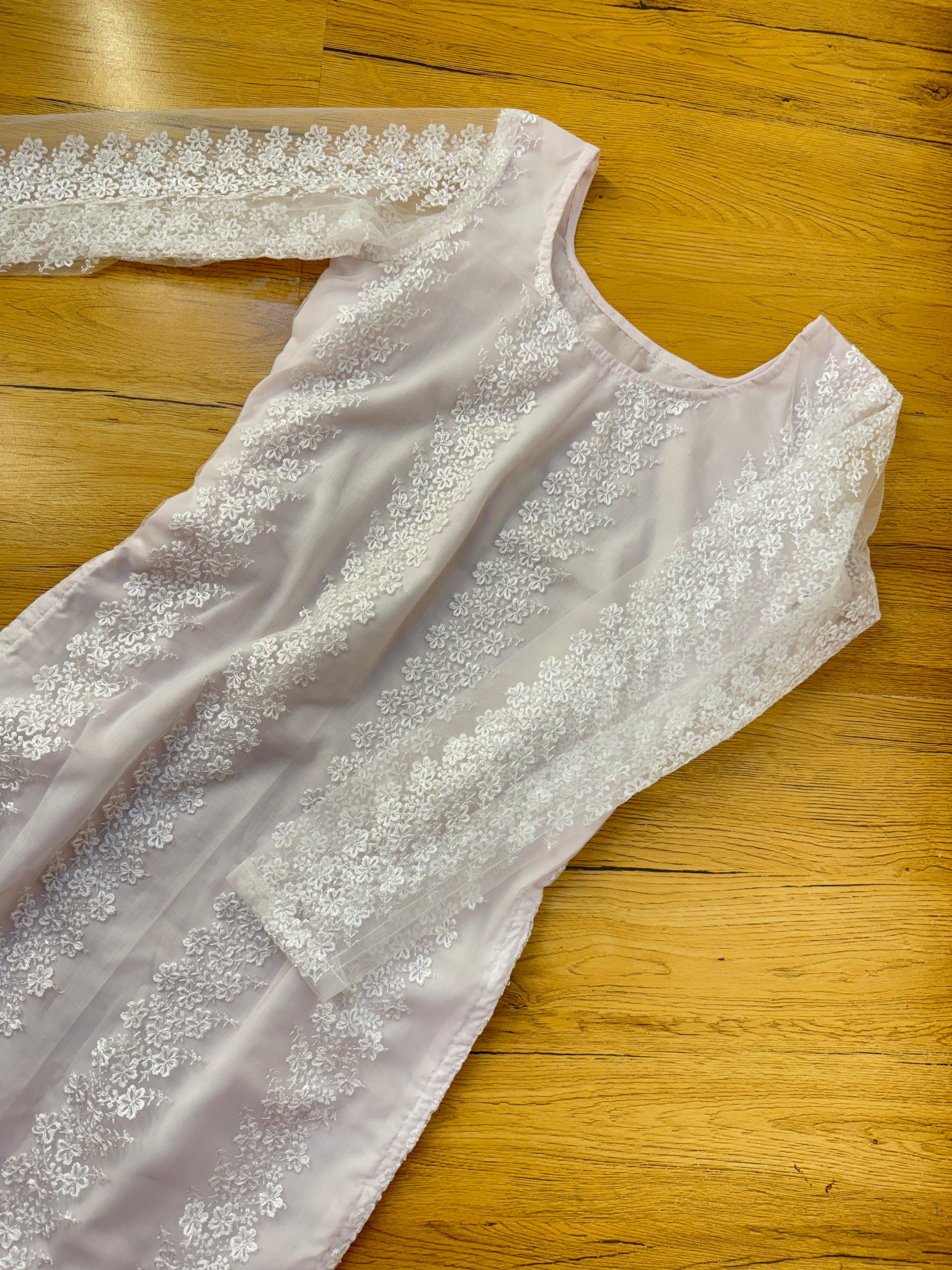 FLORAL NET EMBROIDERED KURTI – blissbysiddhi1