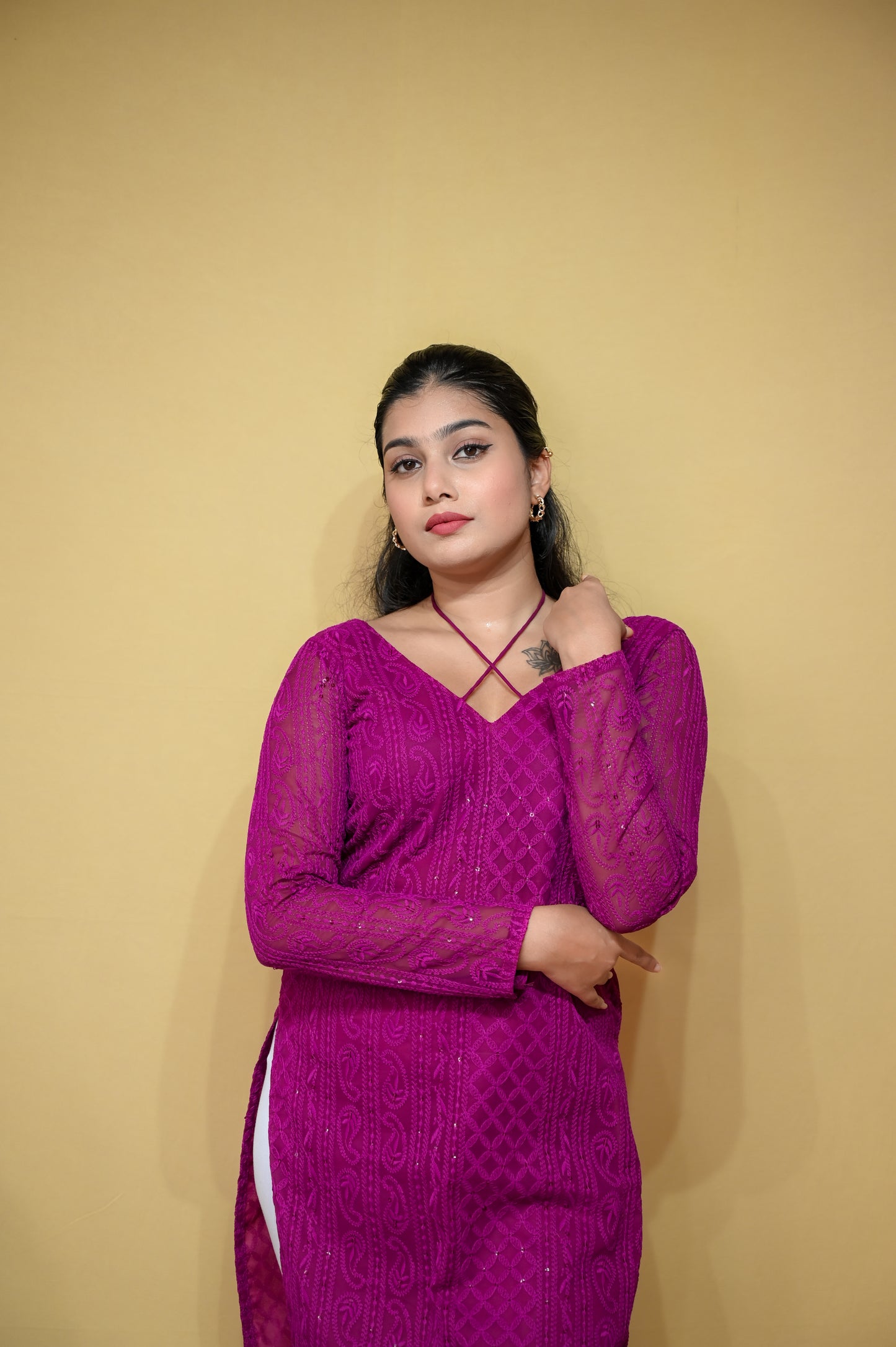 V NECK TIE UP KURTI