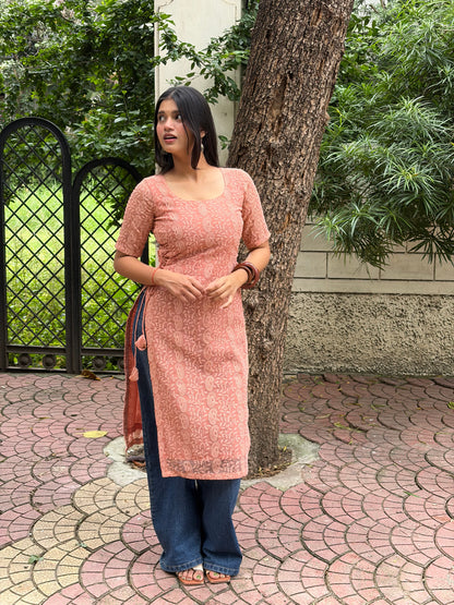 Snatched Fit Chikankari Kurti